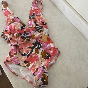 NEW! NWT Kona Sol Tropical 🏝️ Swimsuit